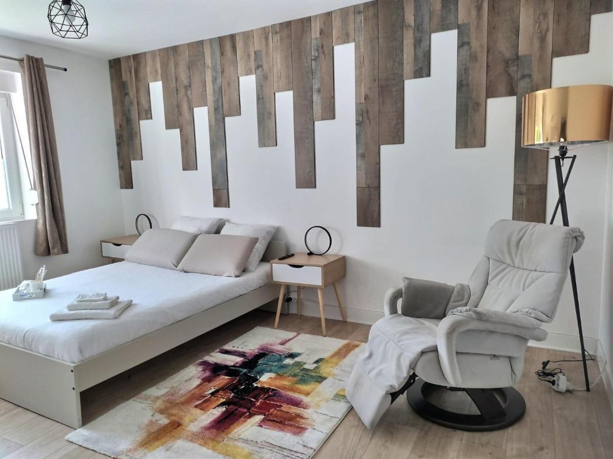 Ch Privee 18M - Canape - Netflix - Appart 120M Woippy Exteriér fotografie